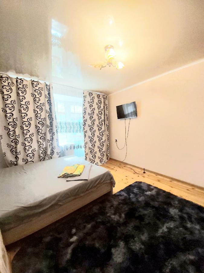 Flat in the city center Uralsk Exterior photo