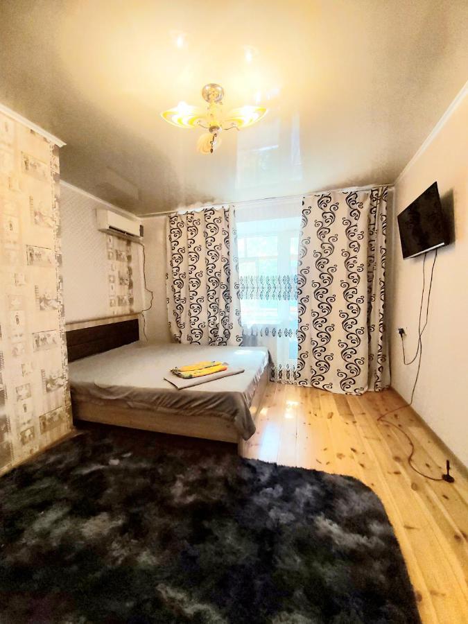 Flat in the city center Uralsk Exterior photo